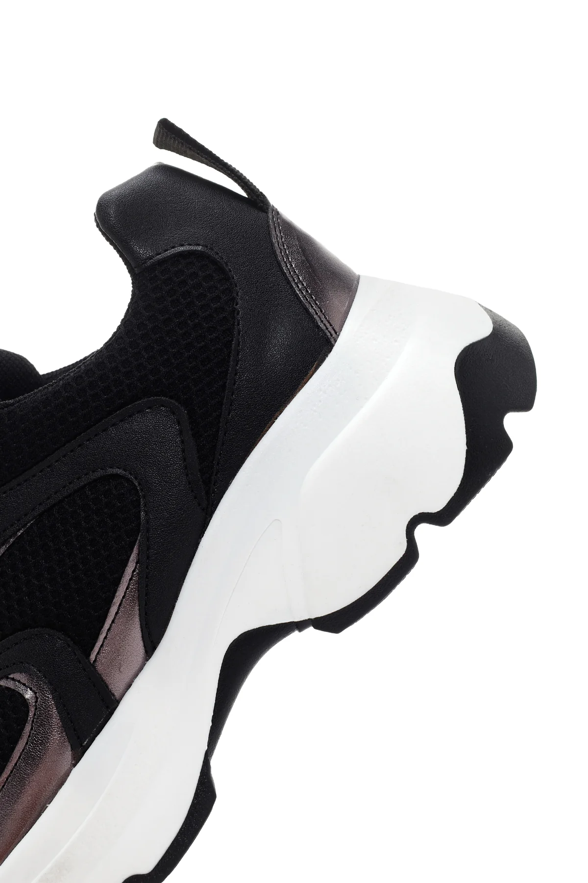 Kadın Siyah Kalın Tabanlı Sneaker - Image 7
