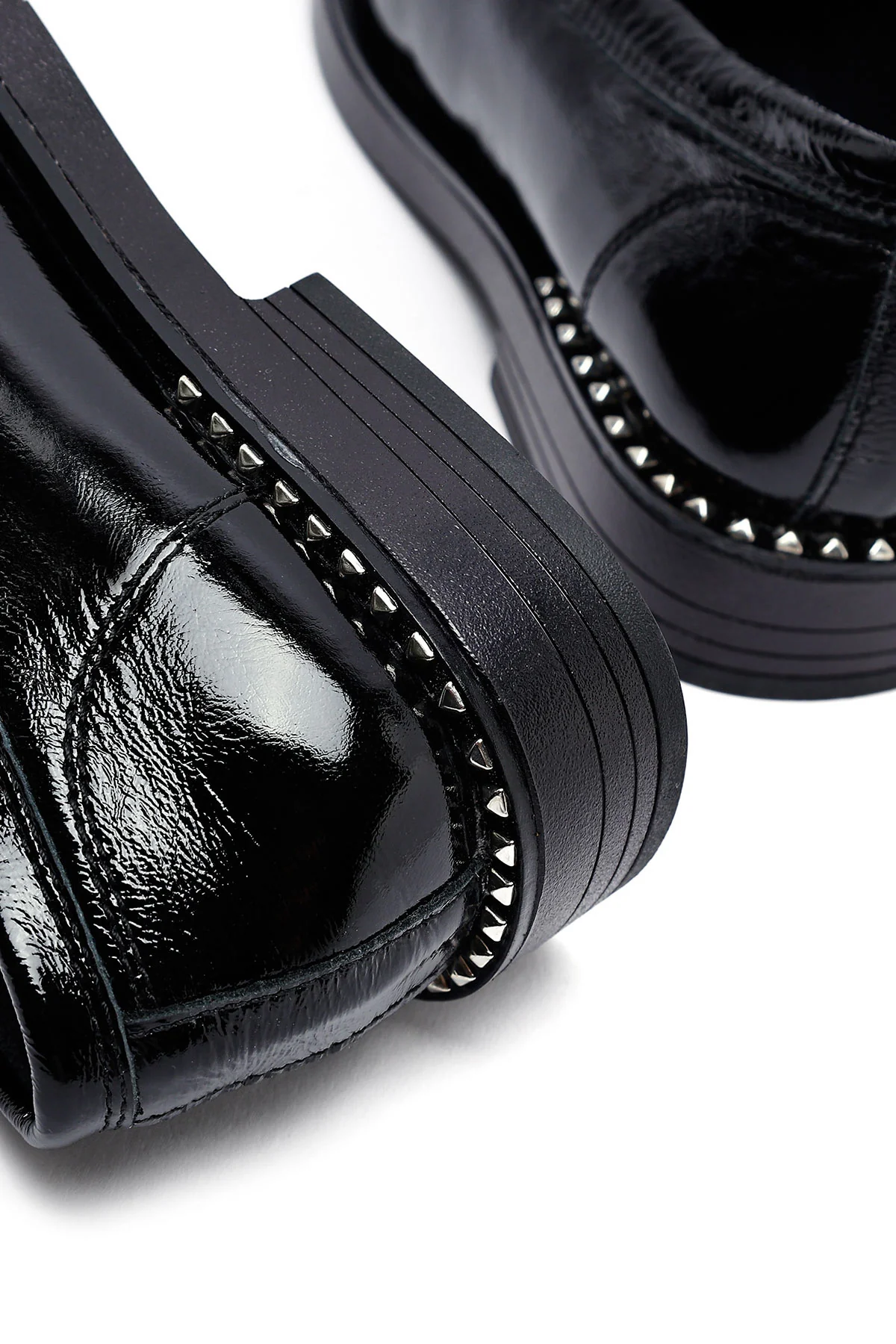 Kadın Siyah Rugan Deri Maskülen Loafer - Image 11