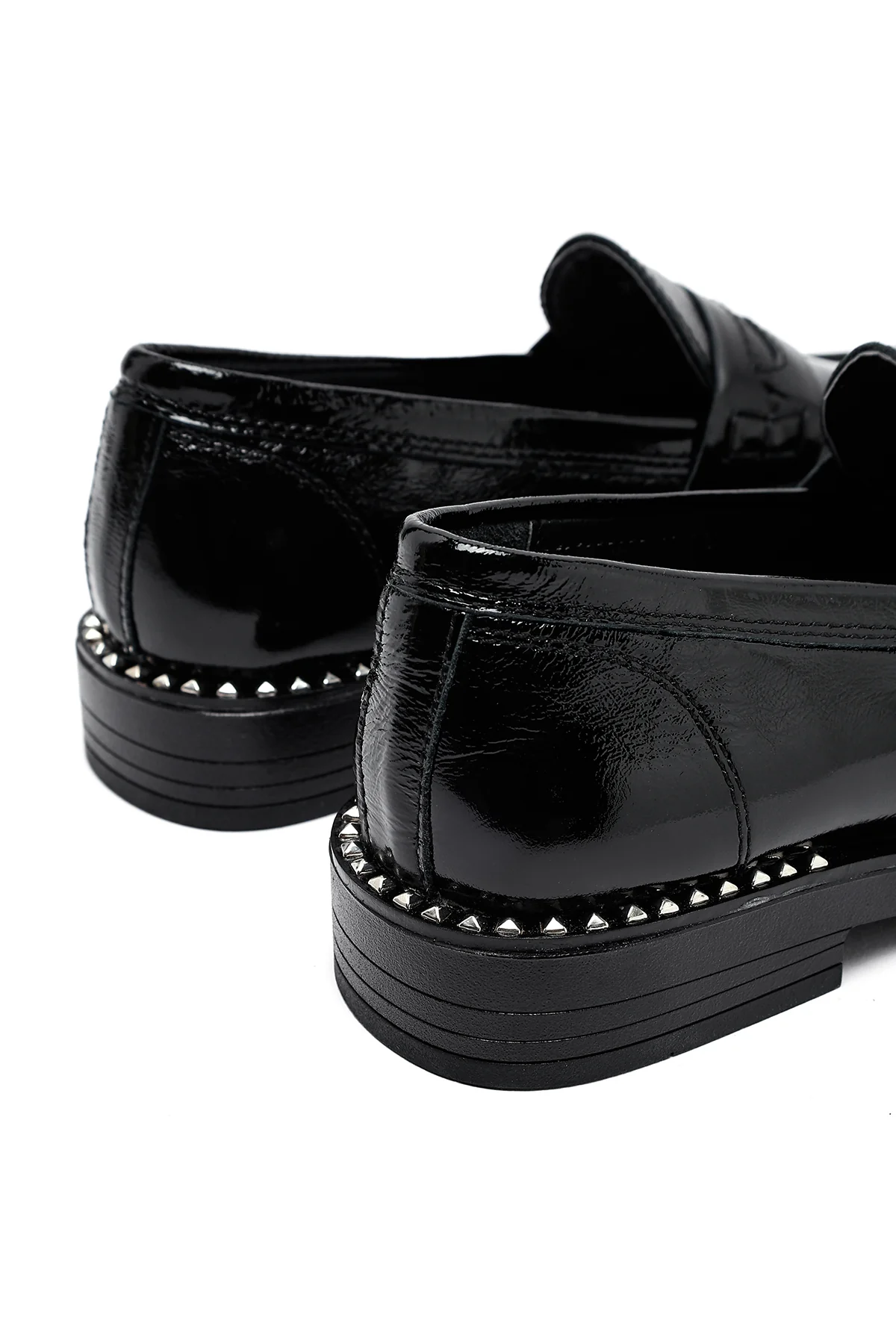 Kadın Siyah Rugan Deri Maskülen Loafer - Image 8