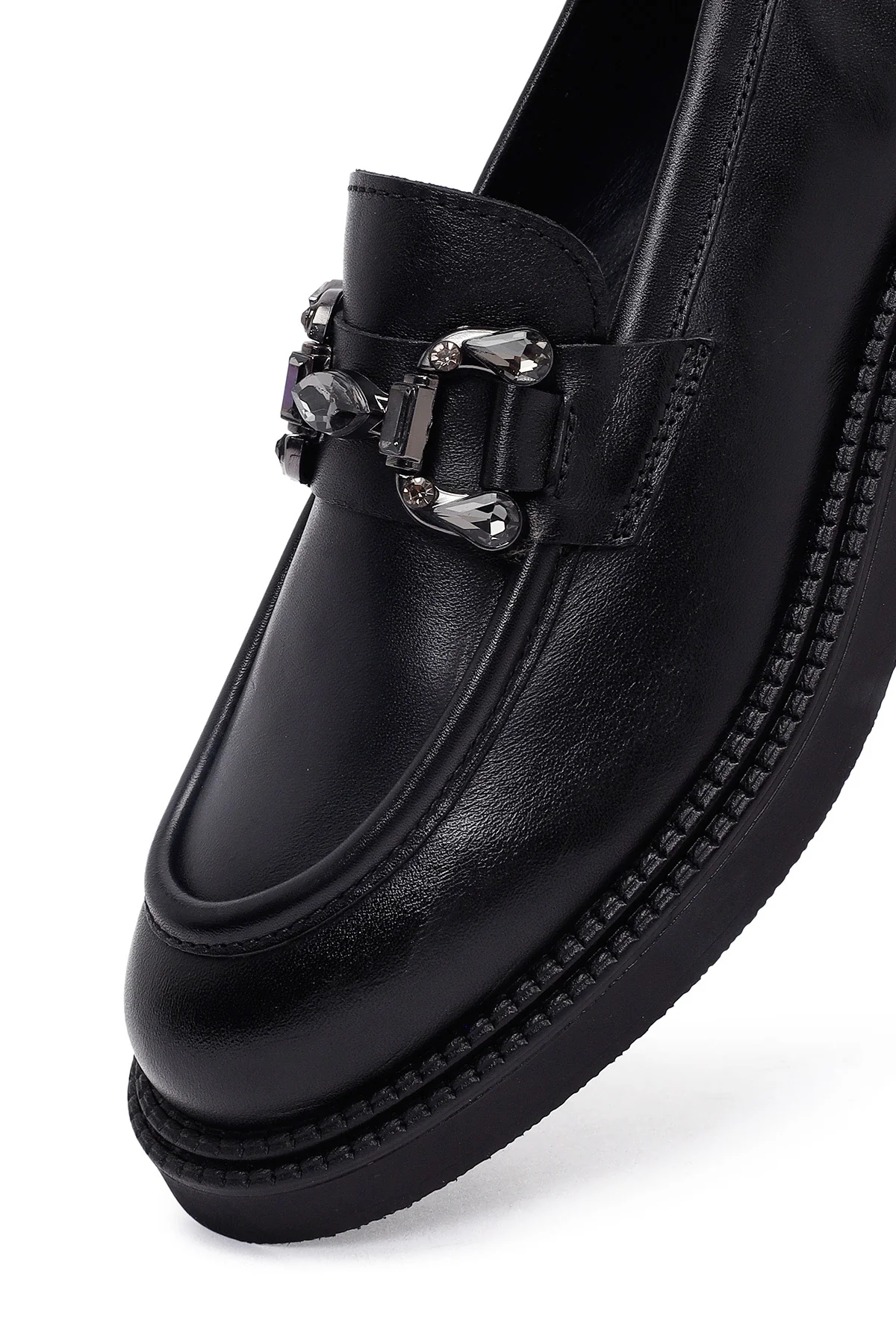 Kadın Siyah Tokalı Deri Maskülen Loafer - Image 9