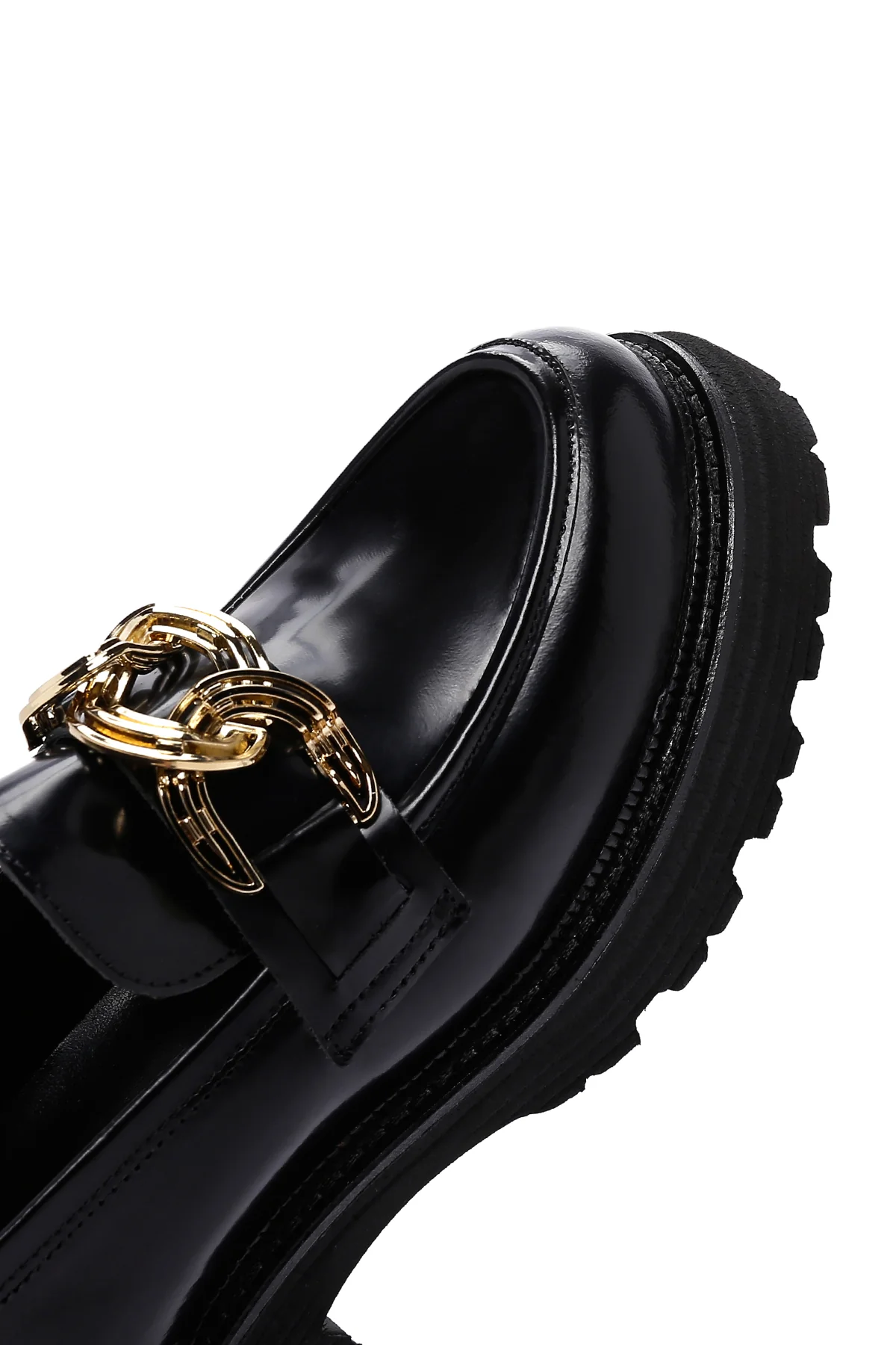 Kadın Siyah Zincir Detaylı Deri Maskülen Loafer - Image 9
