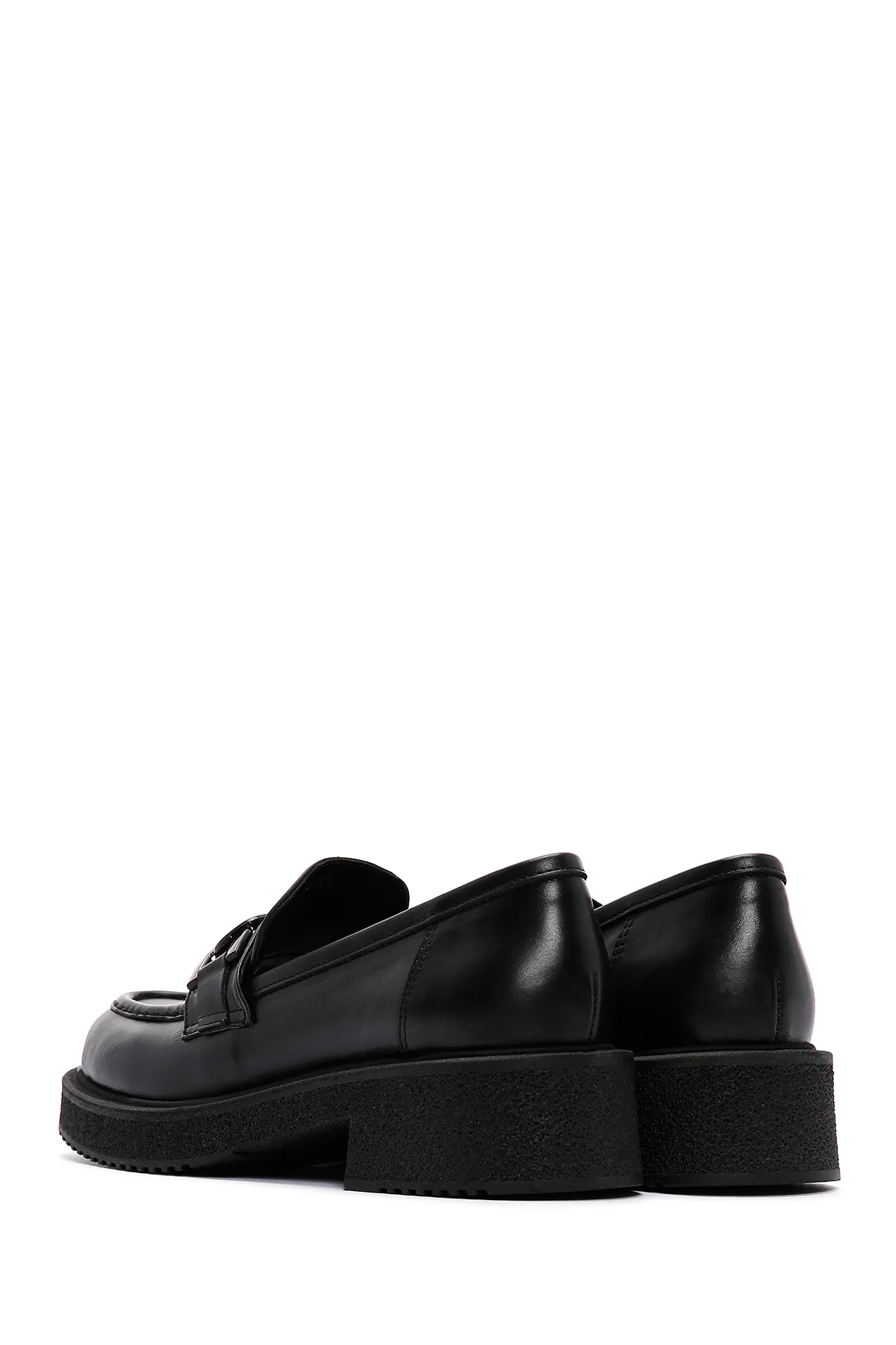 Kadın Siyah Zincir Detaylı Deri Maskülen Loafer - Image 5
