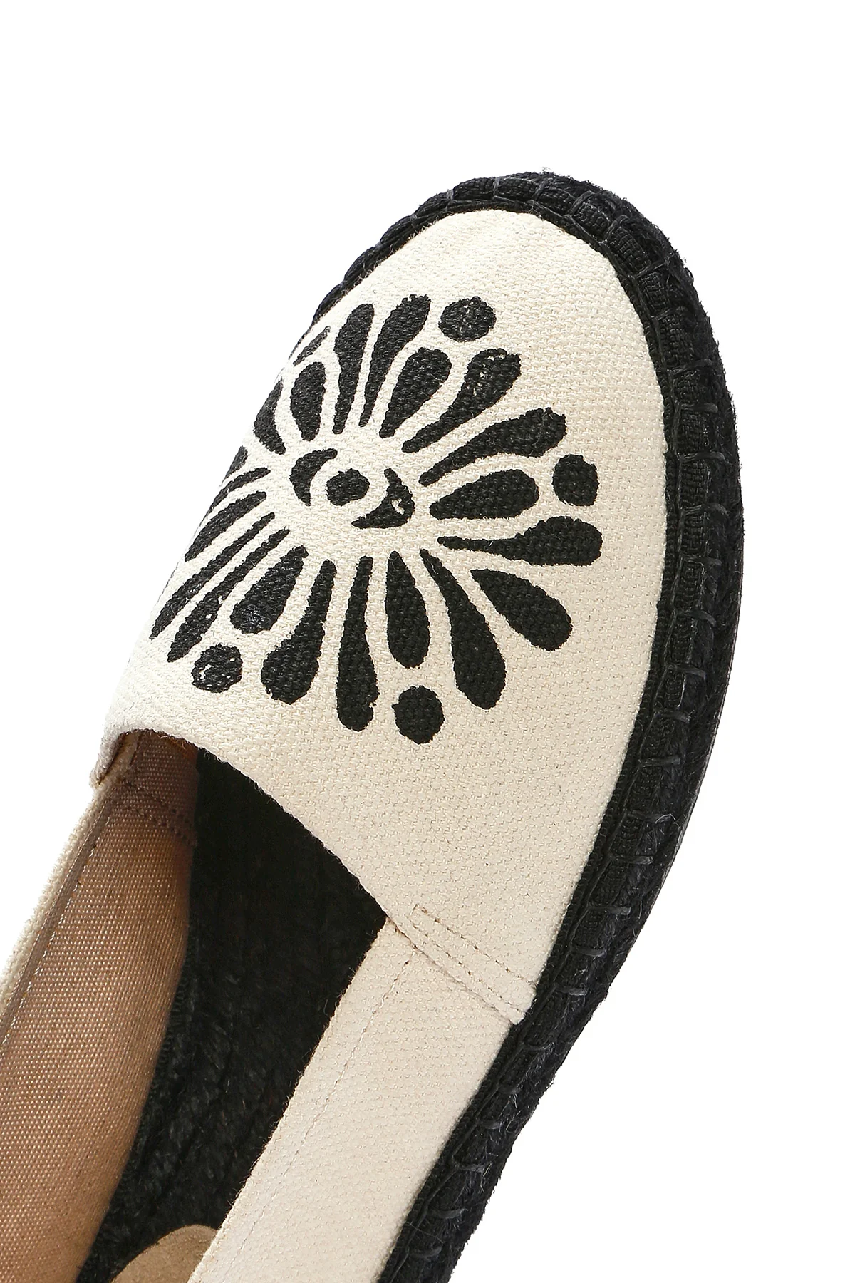 Kastamonu Taş Baskı Kadın Siyah Desenli Espadril - Image 10