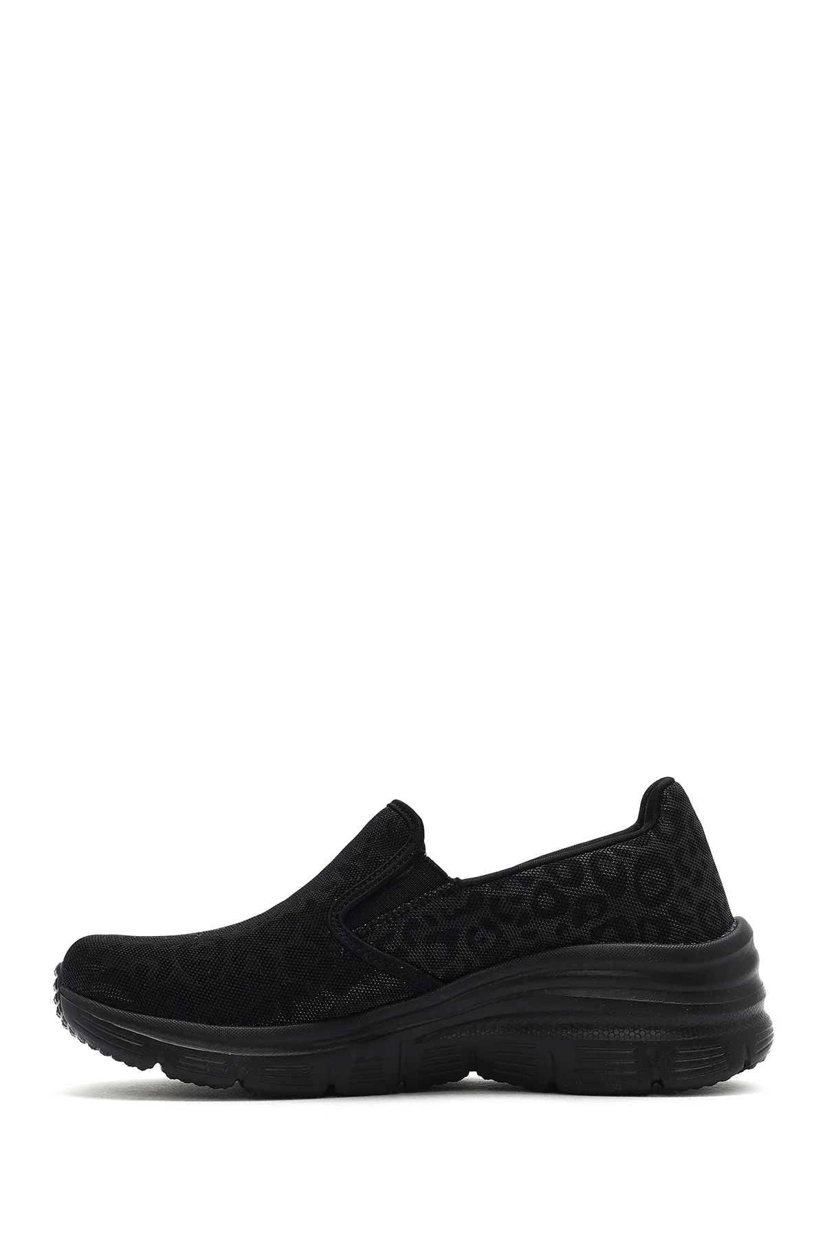 Skechers Kadın Siyah Fashion Fit Comfort Ayakkabı - Image 2
