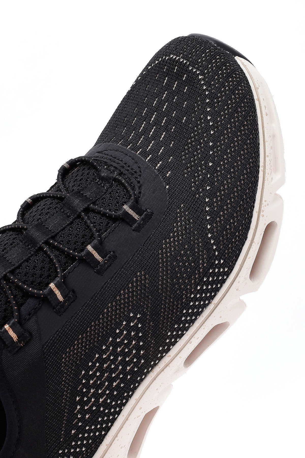 Skechers Kadın Siyah Glide Bağcıklı Kalın Tabanlı Kumaş Sneaker - Image 10
